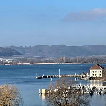 Mit Terrasse Und Garten In Seenähe * Bodman-Ludwigshafen