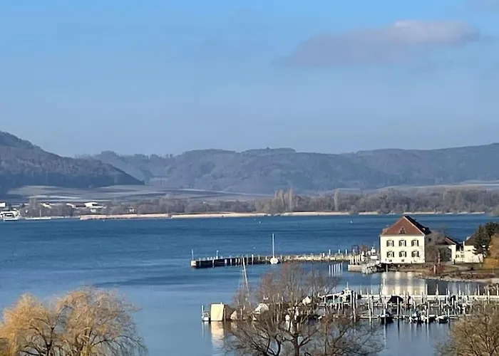 Mit Terrasse Und Garten In Seenaehe * Bodman-Ludwigshafen
