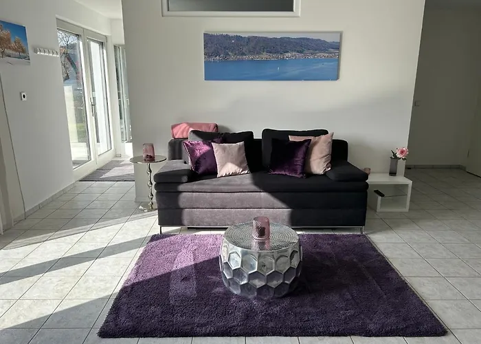 Mit Terrasse Und Garten In Seenaehe Bodman-Ludwigshafen